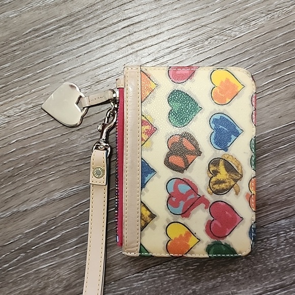 Dooney & Bourke Scribbled Hearts Wristlet Vtg - Picture 2 of 8
